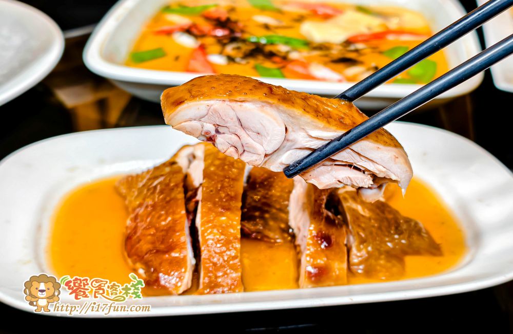 林皇宮奇鮮和漢料理│高雄隱藏版中日料理饗宴!融合烤鴨、港點與日式料理,包廂環境超有質感,適合家庭聚餐、約會與重要宴客場合 - 第30張圖 林皇宮奇鮮和漢料理│高雄隱藏版中日料理饗宴!融合烤鴨、港點與日式料理,包廂環境超有質感,適合家庭聚餐、約會與重要宴客場合