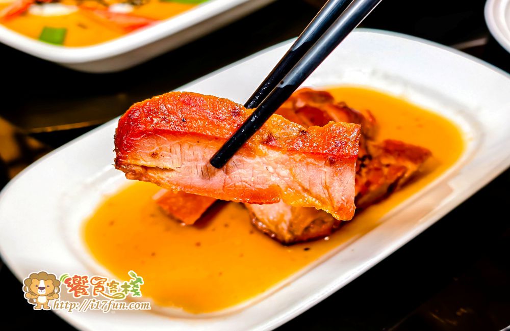 林皇宮奇鮮和漢料理│高雄隱藏版中日料理饗宴!融合烤鴨、港點與日式料理,包廂環境超有質感,適合家庭聚餐、約會與重要宴客場合 - 第28張圖 林皇宮奇鮮和漢料理│高雄隱藏版中日料理饗宴!融合烤鴨、港點與日式料理,包廂環境超有質感,適合家庭聚餐、約會與重要宴客場合